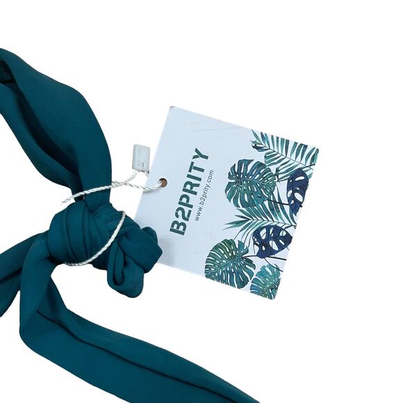 B2Prity Women’s One Piece Swimsuit Size small NWT - Picture 4 of 5